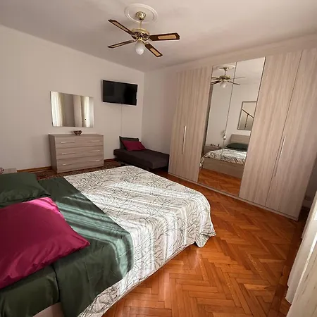 Apartment Volta Sea Escape